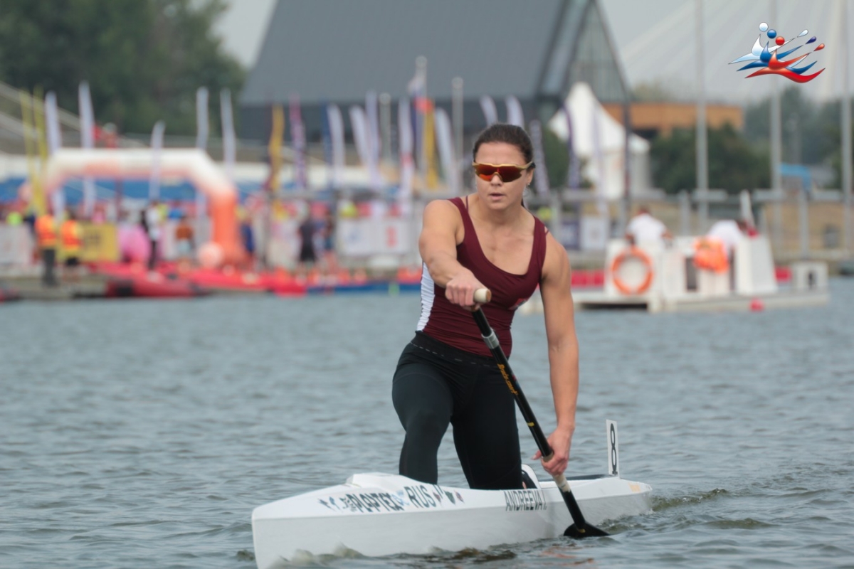 Birgit Schmidt гребля на каноэ